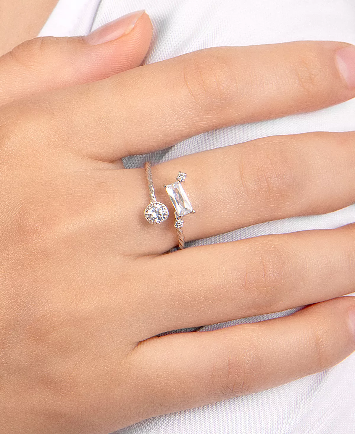 Giani Bernini Ometric Cubic Zirconia (2.04 Ct. T. W.) Bypass Ring In Sterling Silver 2 Giani Bernini Ometric Cubic Zirconia (2.04 Ct. T. W.) Bypass Ring In Sterling Silver - Image 2